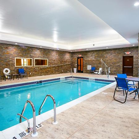 Comfort Suites Fishkill Near Interstate 84 Exterior photo